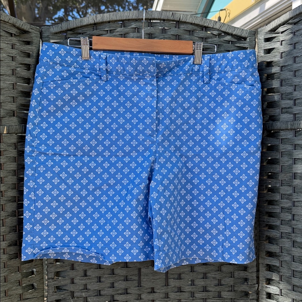 NWOT! Lands' End Light Blue Patterned Shorts